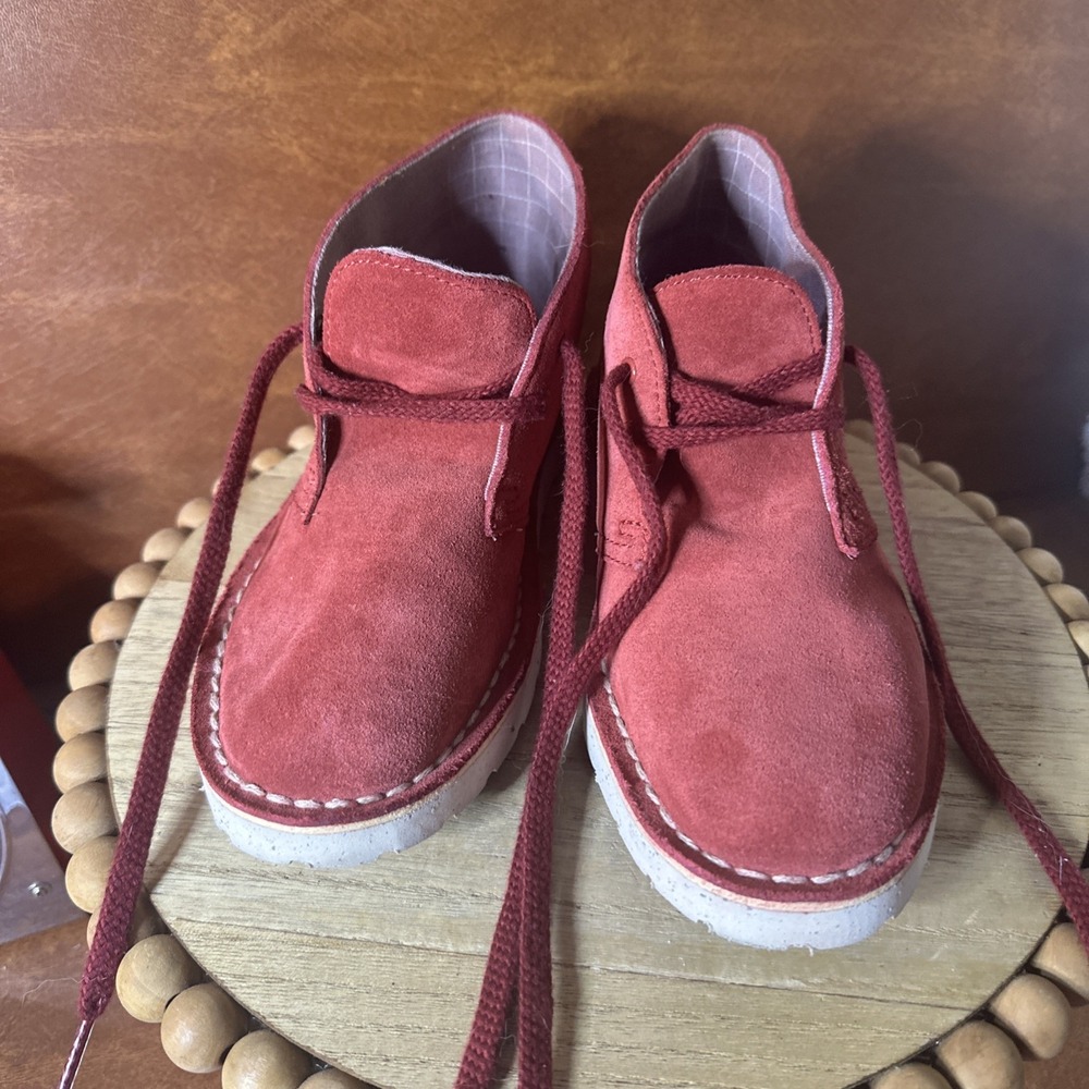 Clark's Women's Desert Ankle Terracotta Boot  Size 6.5